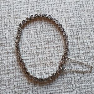 SILVER HEART BRACELET